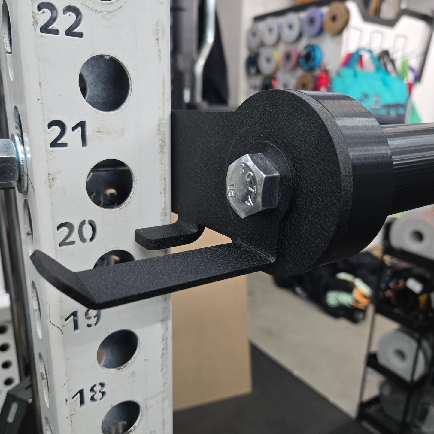 Close-up of HornHub’s heavy-duty steel construction and black powder-coat finish